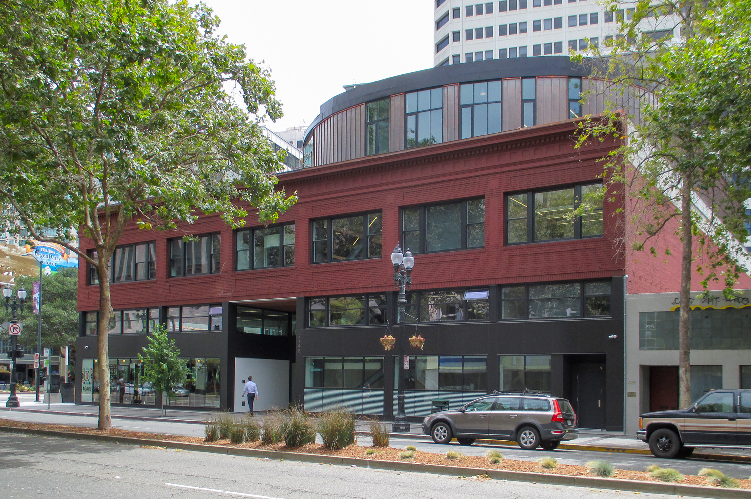 Kapor, Oakland